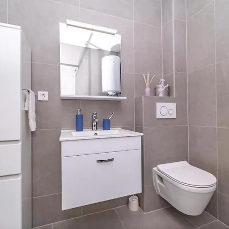 With A Parking Space Postira, Brac - 22180 Apartment